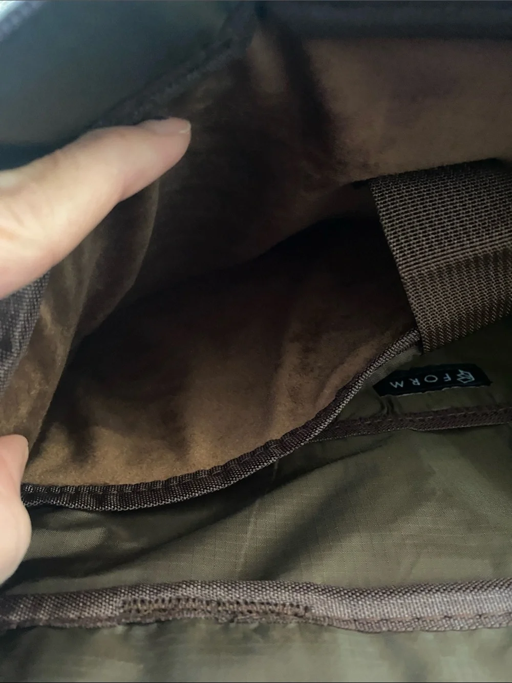 Brown Men's Briefcase - Sleek Professional Carry Bag for lap top